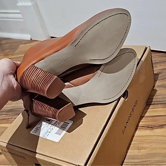 Land's End Rowe Back Zip High Heel Bootie Dark Pecan Brown size 7 US - Picture 6 of 7